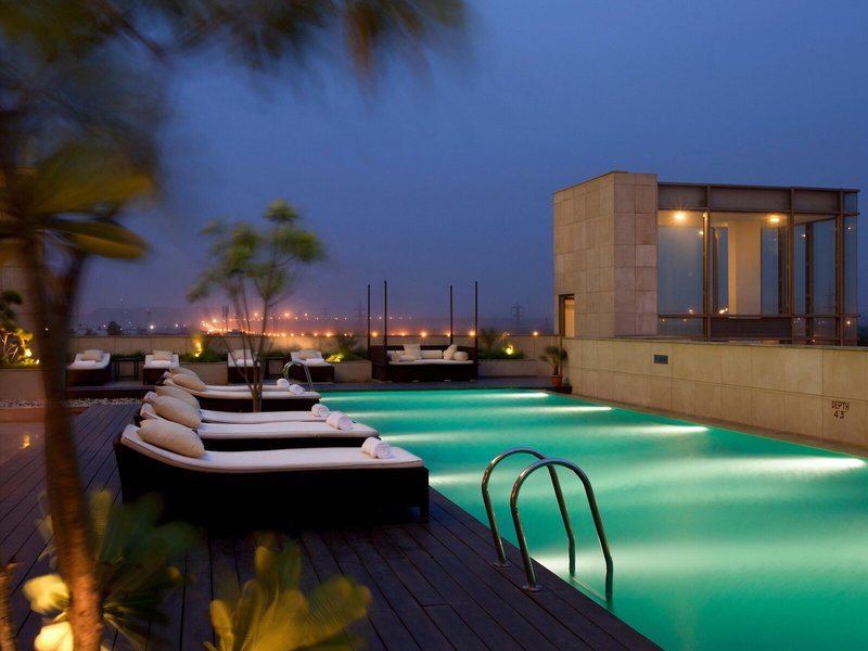 Crowne Plaza New Delhi Okhla 9