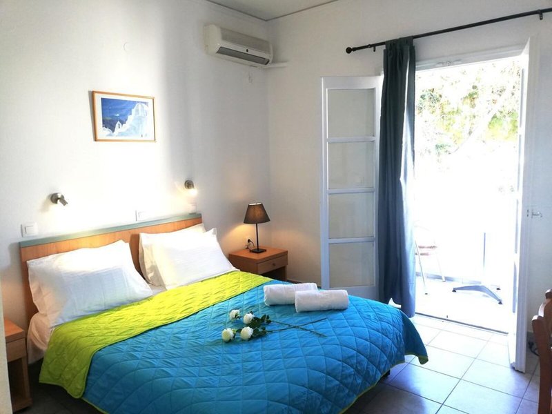 Lefkothea Hotel 8