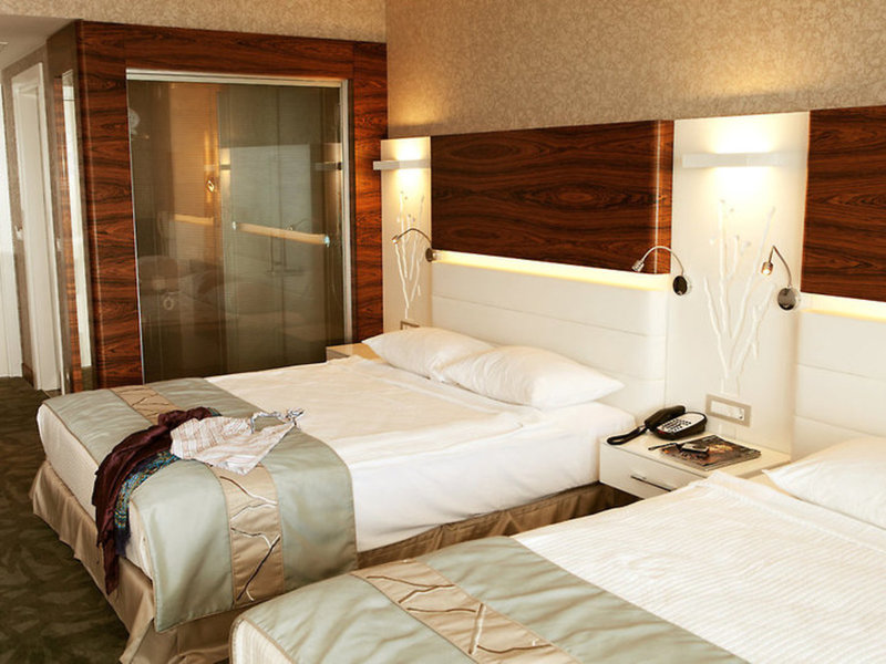 Gold Island 46