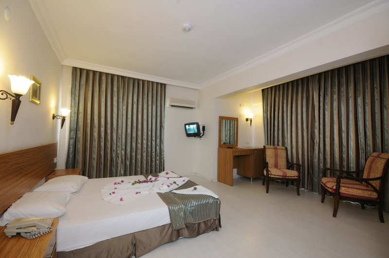 Mert Seaside Hotel 7