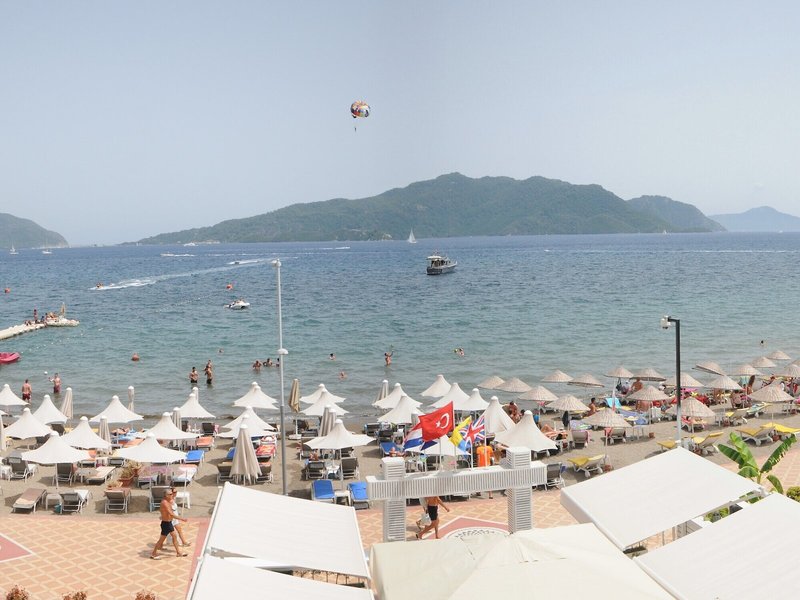 Mert Seaside Hotel  7