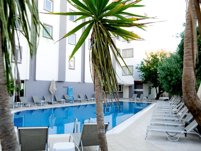 Mert Seaside Hotel  10