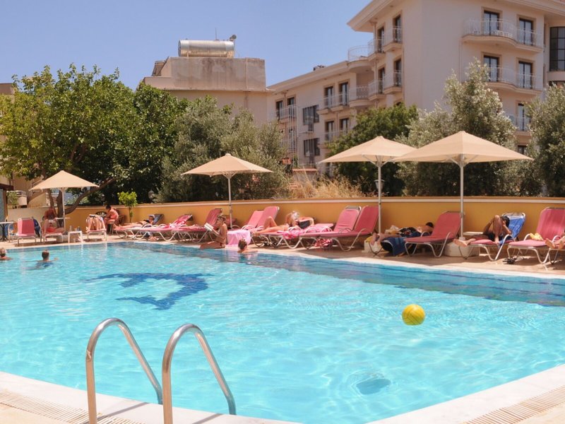 Mert Seaside Hotel  13