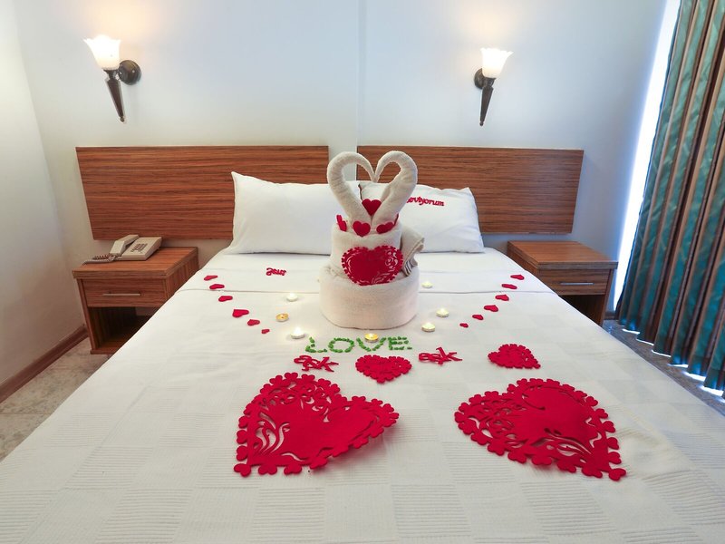 Mert Seaside Hotel  33