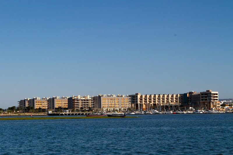 Real Marina Residence 3