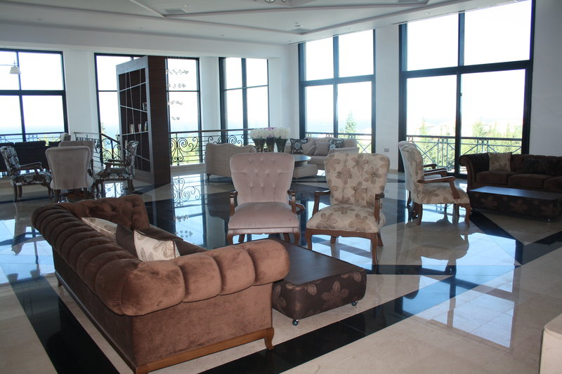 Korineum Golf & Beach Resort  5