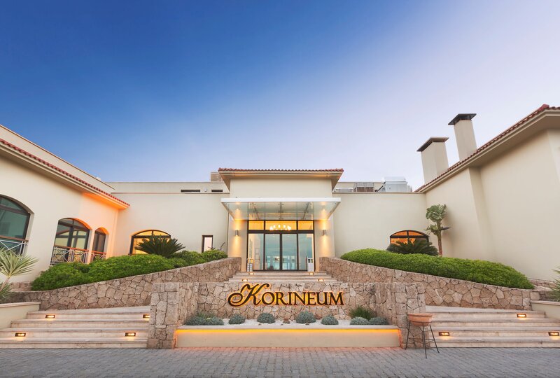 Korineum Golf & Beach Resort  1