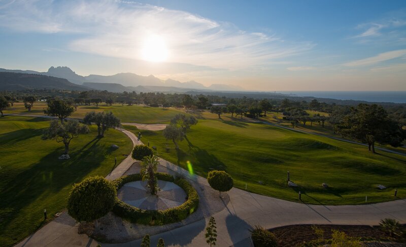 Korineum Golf & Beach Resort  11