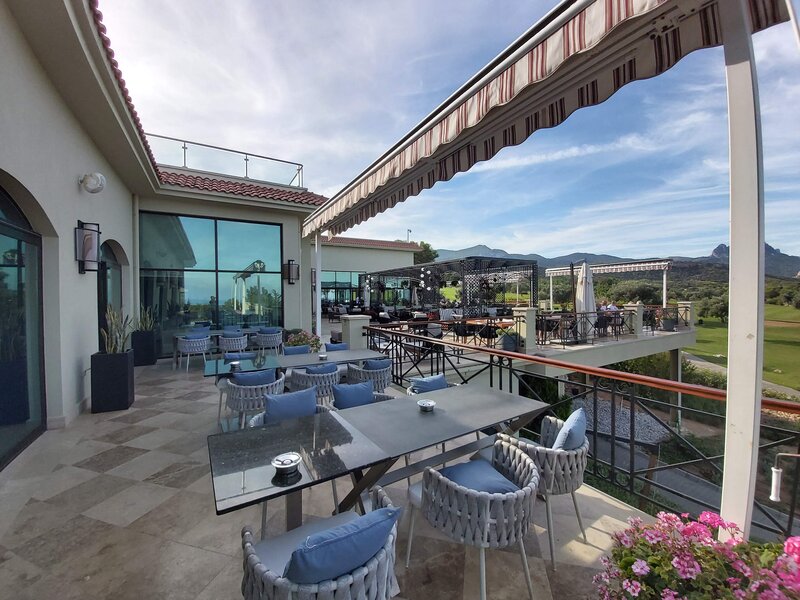 Korineum Golf & Beach Resort  16