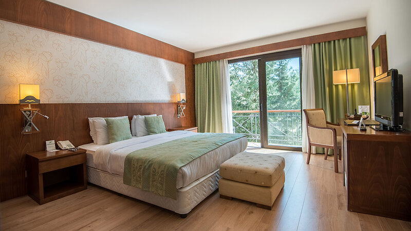 Korineum Golf & Beach Resort  20