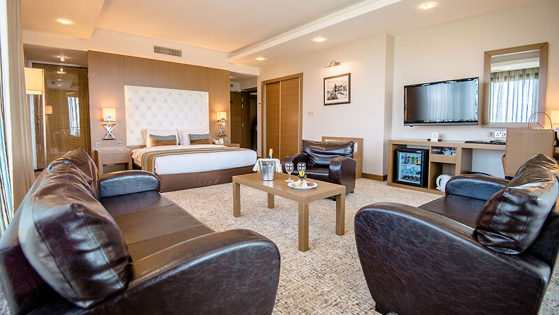 Korineum Golf & Beach Resort  32