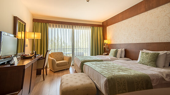 Korineum Golf & Beach Resort  35