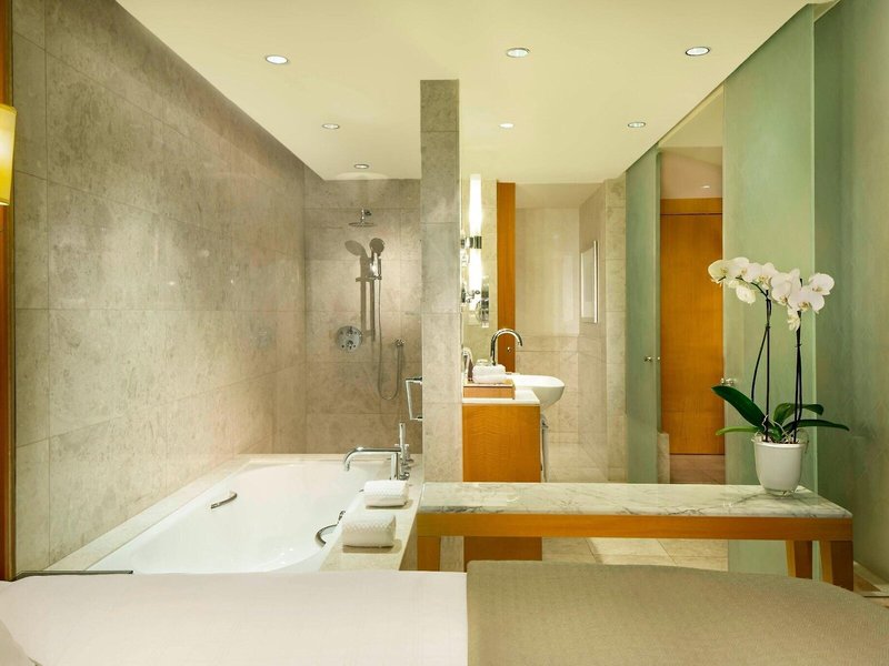 The Ritz-Carlton, Dubai International Financial Centre 42
