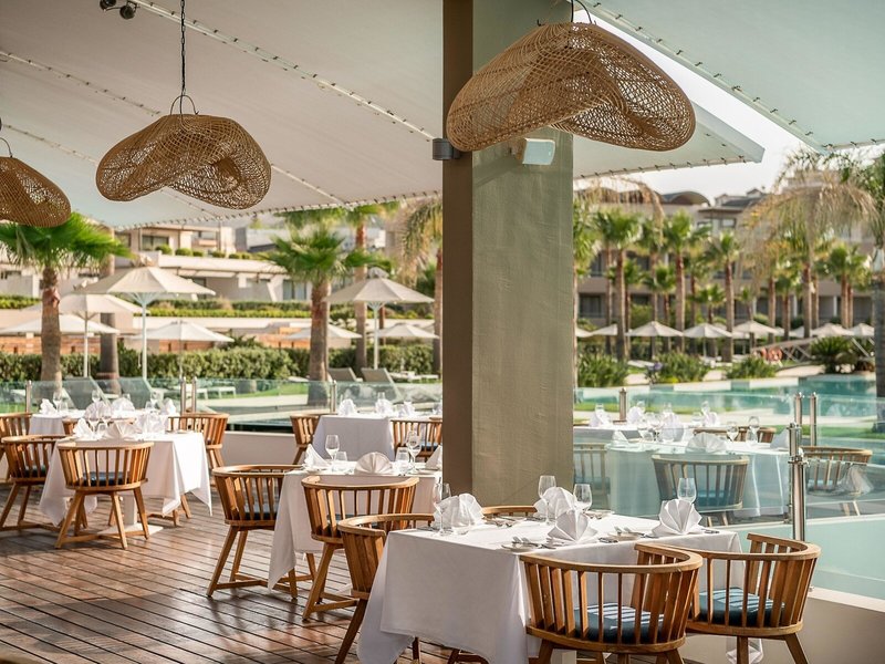 Avra Imperial Hotel 36
