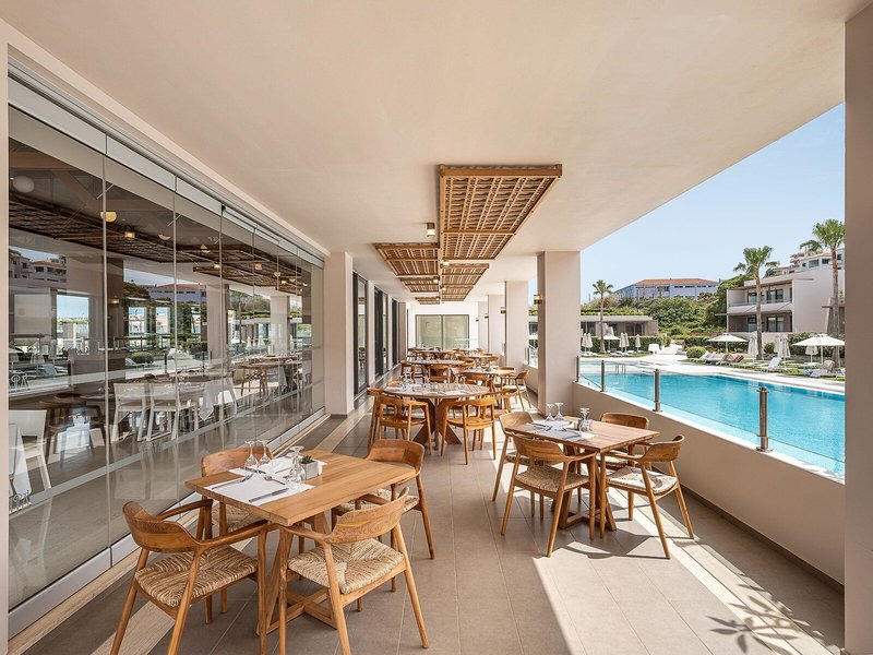 Avra Imperial Hotel 47