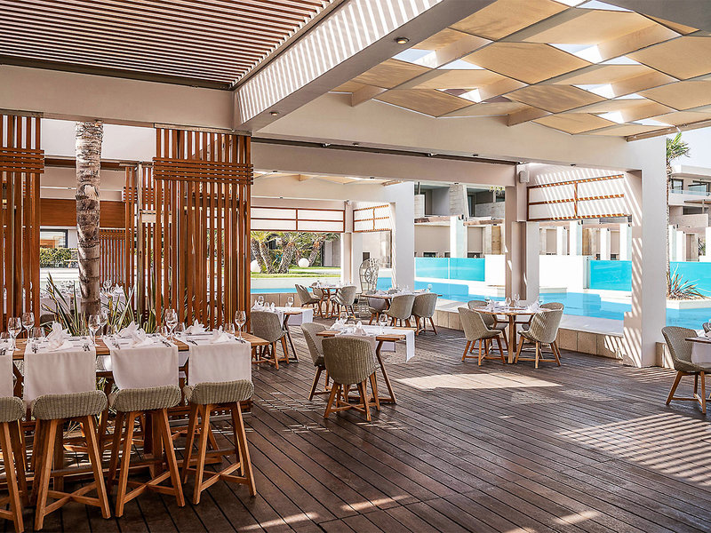 Avra Imperial Hotel 12