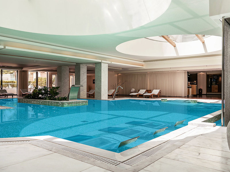 Avra Imperial Hotel 15