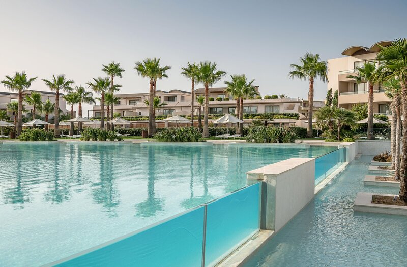 Avra Imperial Hotel 54