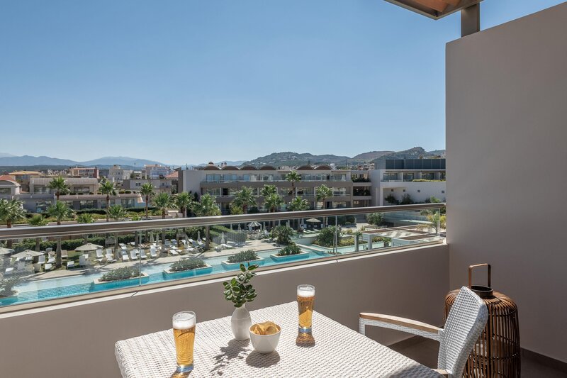 Avra Imperial Hotel 72