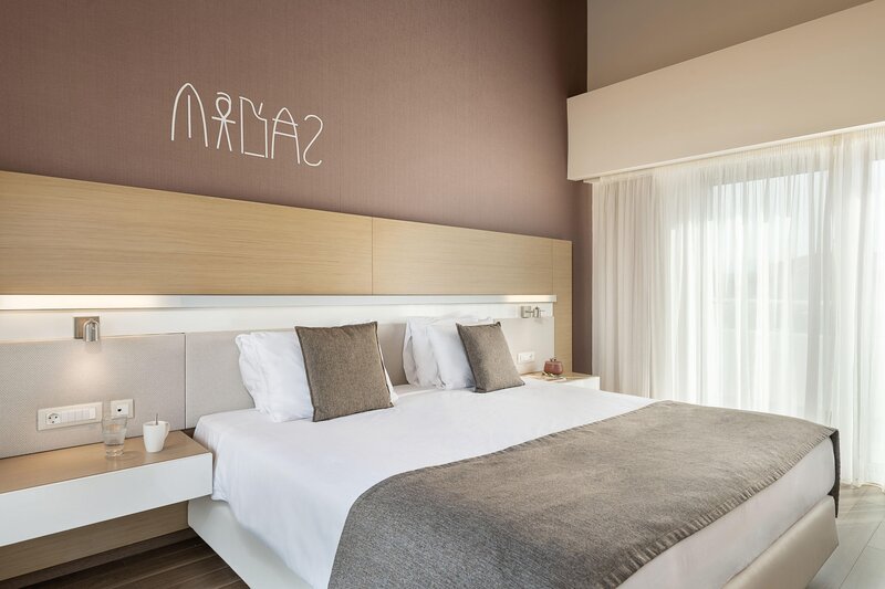 Avra Imperial Hotel 100