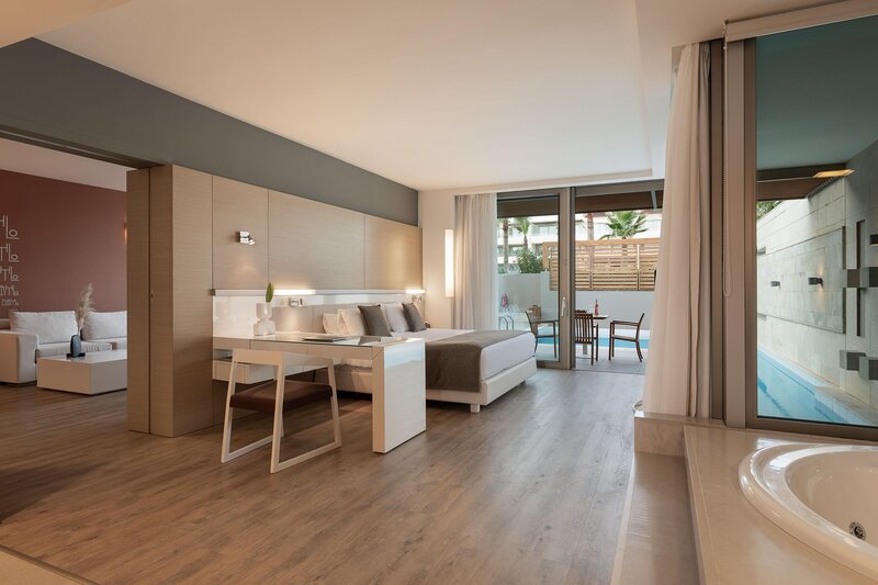 Avra Imperial Hotel 118