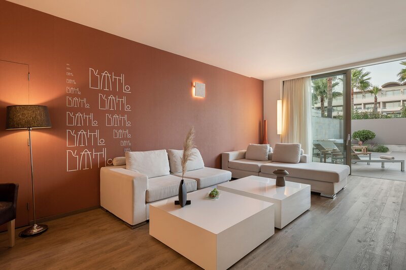 Avra Imperial Hotel 120