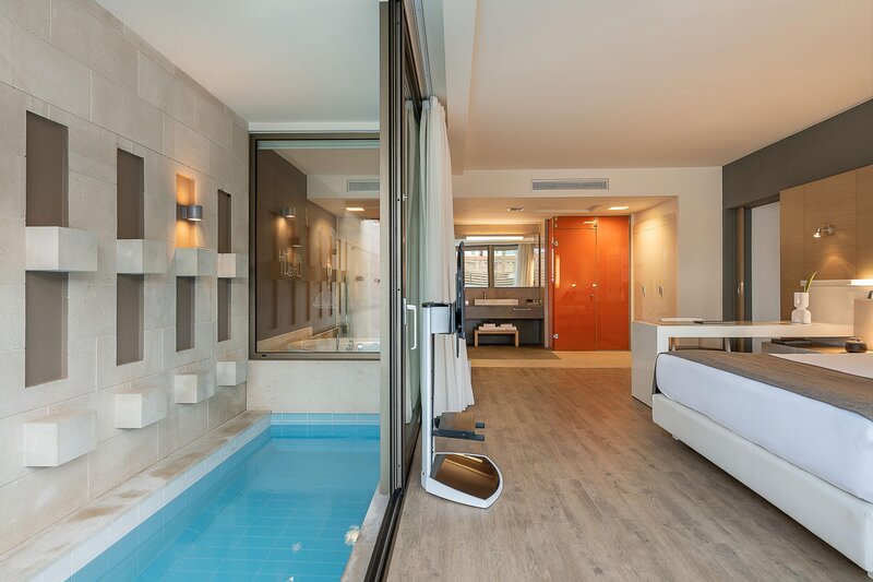 Avra Imperial Hotel 122