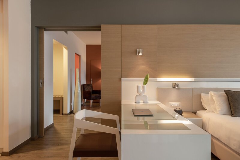 Avra Imperial Hotel 125