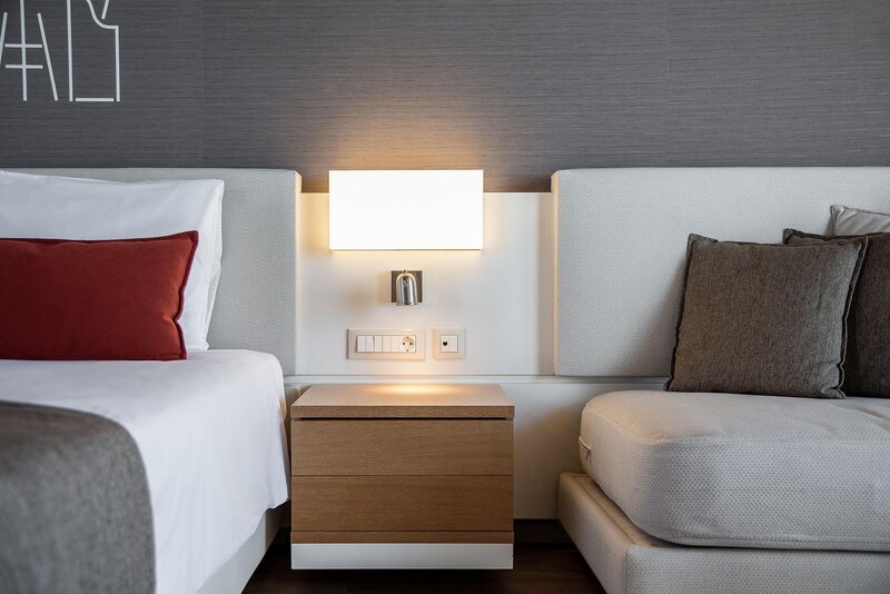 Avra Imperial Hotel 144