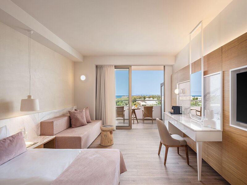 Avra Imperial Hotel 146