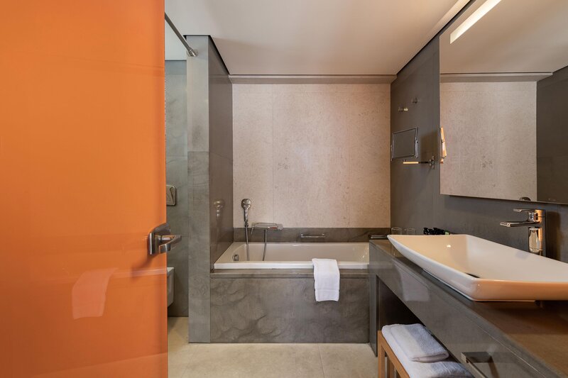 Avra Imperial Hotel 176