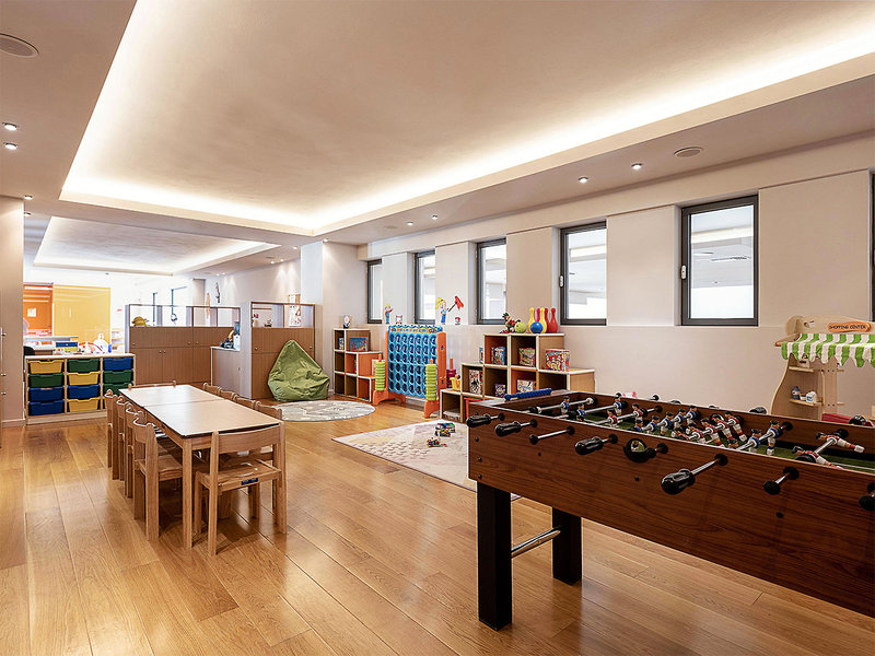 Avra Imperial Hotel 14