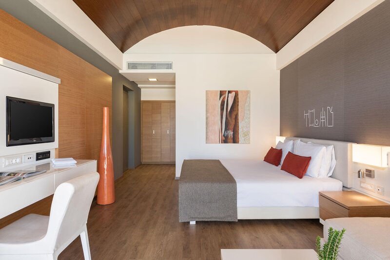 Avra Imperial Hotel 76