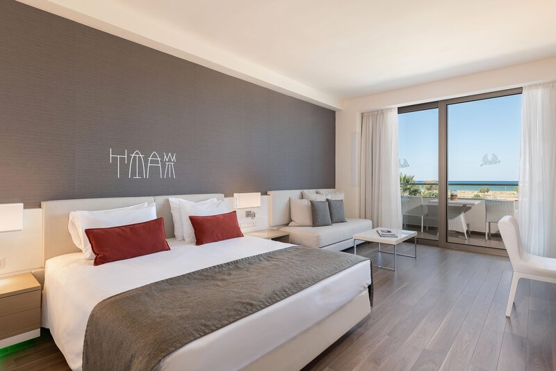 Avra Imperial Hotel 86