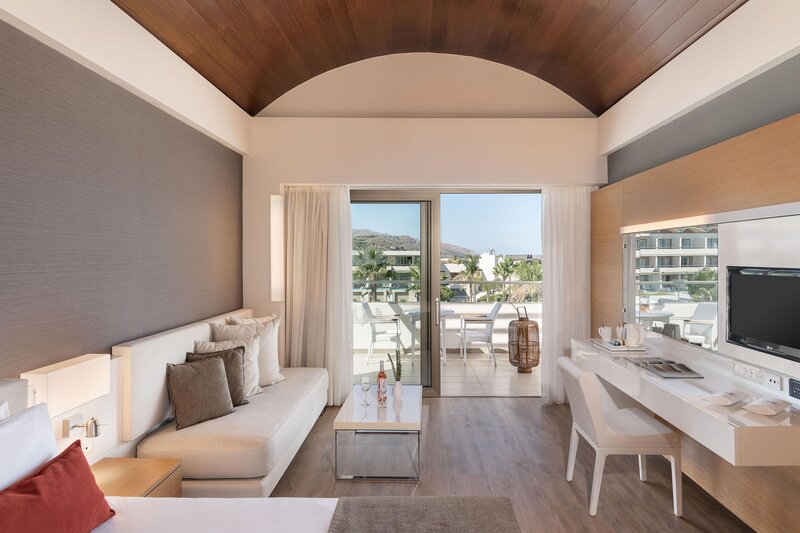 Avra Imperial Hotel 142