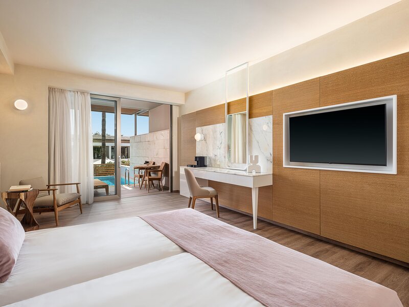 Avra Imperial Hotel 153