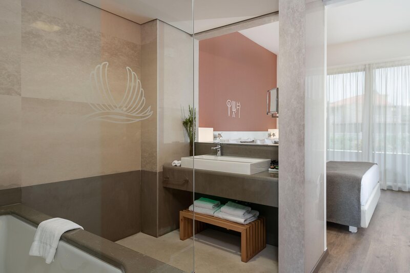 Avra Imperial Hotel 183