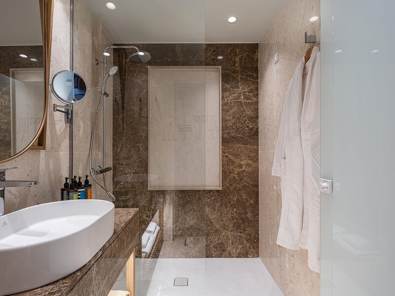 Avra Imperial Hotel 193