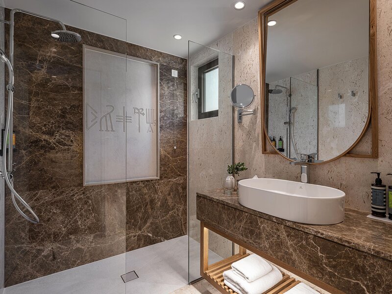 Avra Imperial Hotel 199