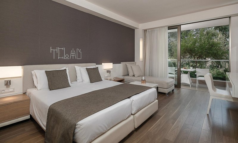 Avra Imperial Hotel 23