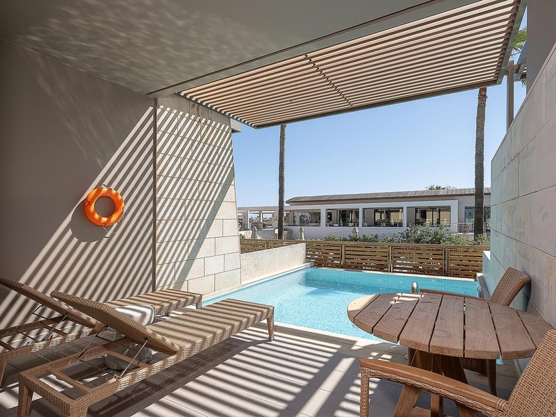 Avra Imperial Hotel 39