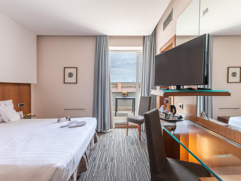 Best Western Plus Hotel Universo 25