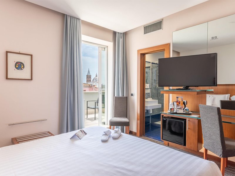 Best Western Plus Hotel Universo 26