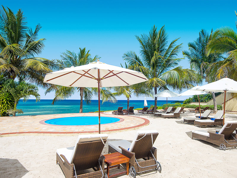 Sea Cliff Resort & Spa 13