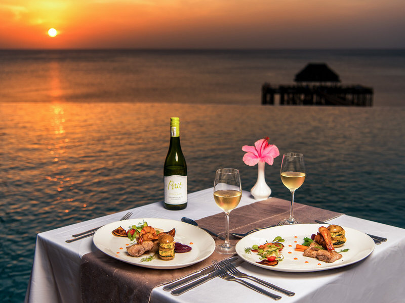 Sea Cliff Resort & Spa 37