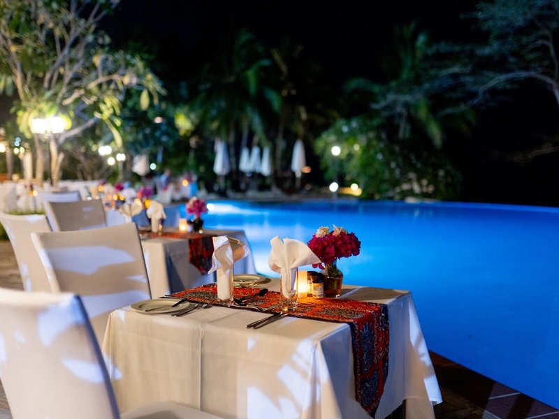 Sea Cliff Resort & Spa 38