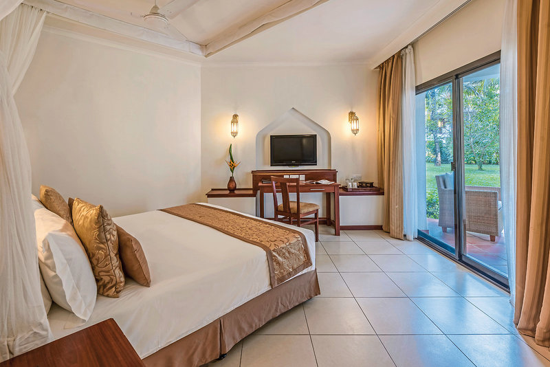 Sea Cliff Resort & Spa 2