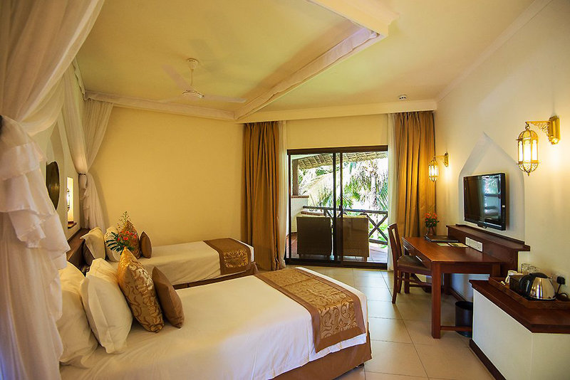 Sea Cliff Resort & Spa 6