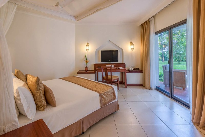 Sea Cliff Resort & Spa 21