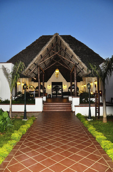 Sea Cliff Resort & Spa 3